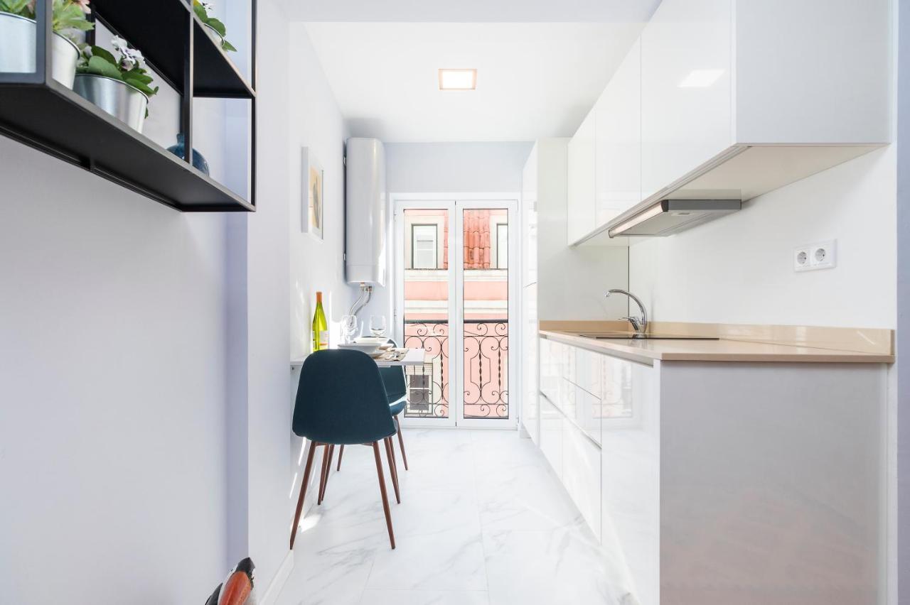 Perfect 1 Bed In Chiado With Aircon Daire Lisboa Dış mekan fotoğraf
