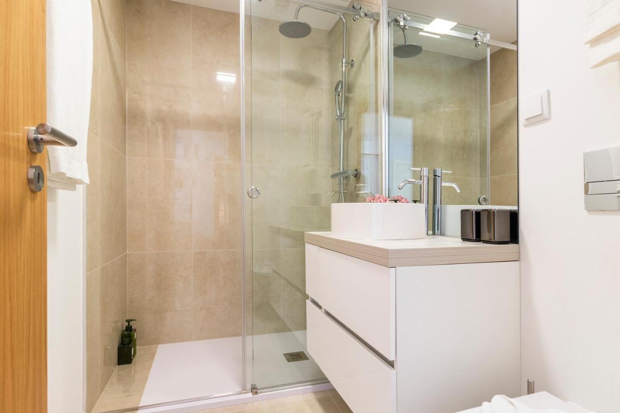 Perfect 1 Bed In Chiado With Aircon Daire Lisboa Dış mekan fotoğraf